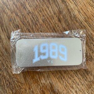 Taylor Swift 1989 Guitar Picks